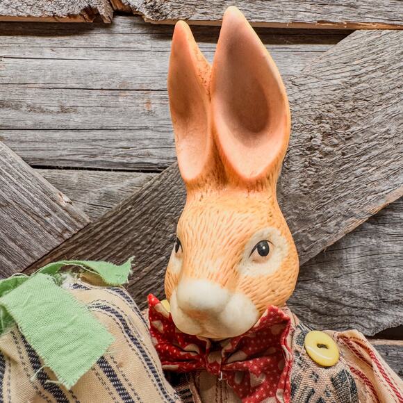 Pair of Vintage Anthropomorphic Mr and Mrs Easter Bunny-Bendable Soft Bodies - Picture 4 of 9